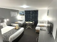 Rosebourne Gardens Motel Hotels in Woolgoolga
