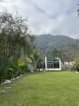 Vacation House! Enjoy your time with loved ones in a private lake house. Hotels near Plaza Comercial Vistas De Amatitlan