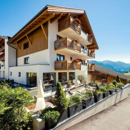 Hotel Bergblick 4 Sterne Superior Отели в г. Фис