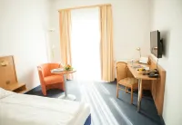 Hotel und Restaurant Seltenbacher Hof Tuttlingen Hotels in Tuttlingen