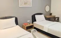 Hotel Syariah Al Fath Jambi Hotel dekat RNH STORE JAMBI