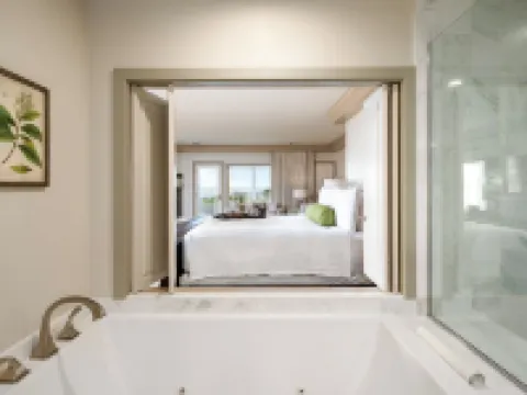 Hotel Bellwether on Bellingham Bay Hotels in Bellingham