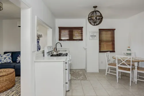 The Beach Rose - Pet friendly