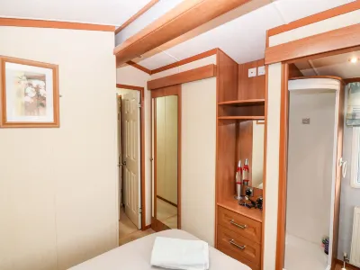Vendee 101 Main Hotels near Jedburgh Castle Jail & Museum
