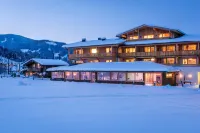 Almlust - Hotel, Apartments, Chalets Hotels in Flachau
