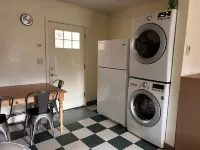 バード クリーク モーテル アンカレッジのホテル