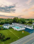 Rye Motor Inn - Oceanfront, Walk to Beach Hotels in Rye