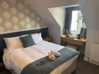 Three Bishops Inn Hotel di Brighstone