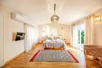 Ocean View Luxury Villa Ethra - 4-Star