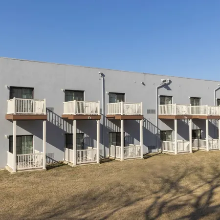 Brinton Suites