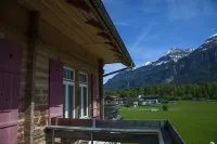Hotel Alpenrose Beim Ballenberg - con vistas a la montaña