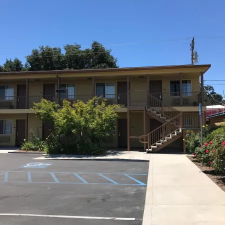 Budget Inn