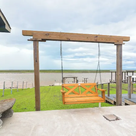 Seabreeze Retreat Waterfront Home Near Sargent