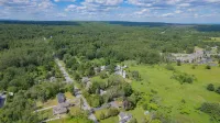 Saratoga Farmstead B&B - Parking
