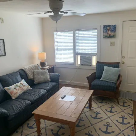 Sandy Mutts at the Beach 1 Bedroom Cottage by RedAwning