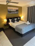 Gold Coast Airport Motel - Only 300 Meters to Airport Terminal Hotels in Bilinga