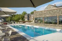 Steele Hill Resorts - Pools