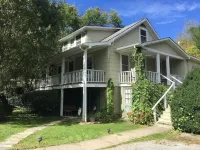 River House Inn فنادق في Ashe County