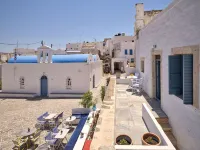 Kambos House