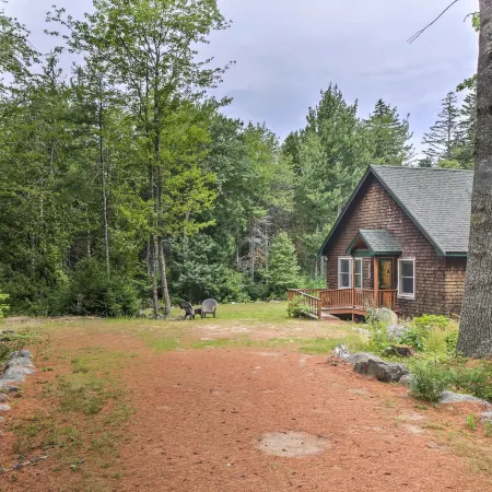 Hidden Gem Cottage' Near Blue Hill Peninsula