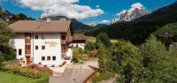 Raschötzhof Các khách sạn gần Santa Maddalena Church
