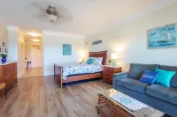 Atlantic Breeze Suites - Balcony