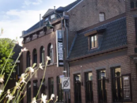 Jambon Hoteles en Uden