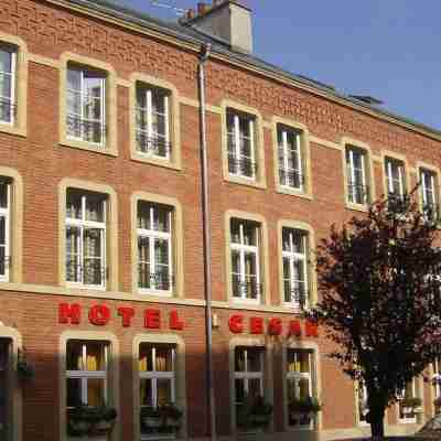 Le César Hotel Exterior