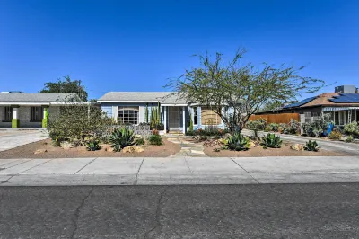 Vintage Downtown Vegas Retreat < 3 Mi to Strip!