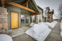 Cozy Park City Townhome by Dining, Shops and More! - WiFi