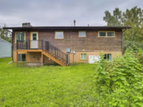 Serene Palmer Home Walk to Downtown and Riverfront! Hotels in Palmer