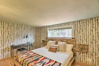 Spacious Whitefish Getaway Hike, Ski, Bike and More - spa