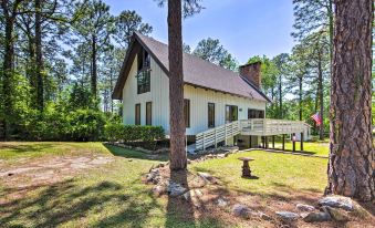 Brookeland Resort Cabin w/ Golf + Lake Access