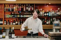 Novotel Newcastle Beach - bar
