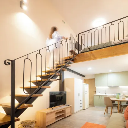 Vayas Residences - Agora