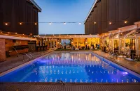 Delamar Traverse City Hotels in Traverse City