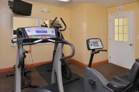 Douglas Inn & Suites Hotel a Cleveland
