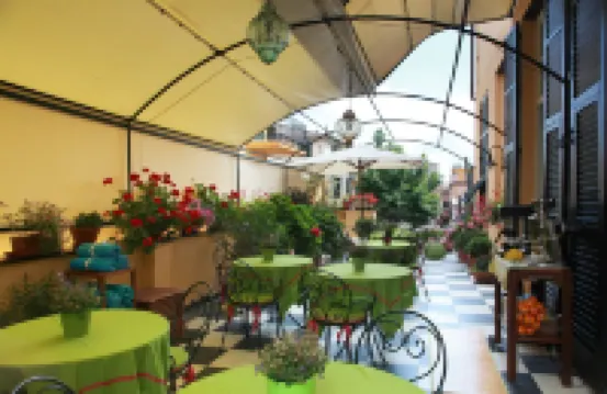 Locanda Il Maestrale Hotels near Fegina Beach