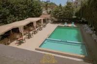 Sorrente Hotel - Pools