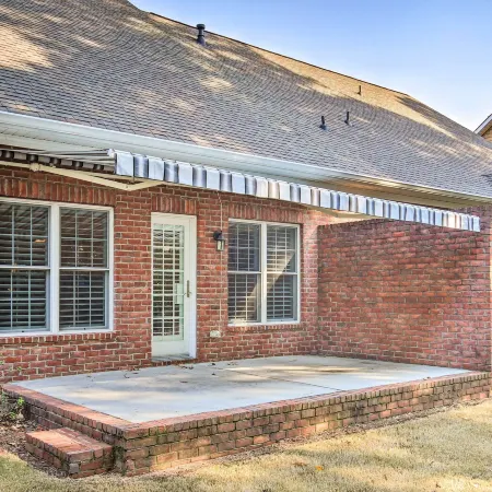 Upscale Home w/ Poker Room < 1 Mi to Golf!