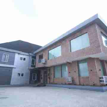 Gold Ice Hotel Hotel Exterior