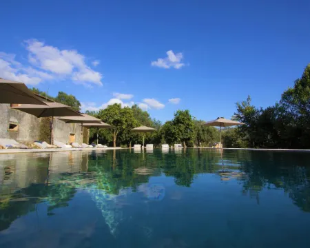 Terra Rosa Country House & Vineyards Hotels in Vila Verde
