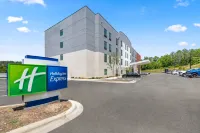 Holiday Inn Express Asheville - Woodfin Hotel di Reems Creek