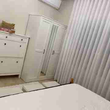 Sleeps 8 people! Apartment 5 minutes to Abdoun w balcony a in Dair Ghbar! Fitness & Recreational Facilities