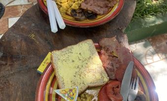 Bush Adventure Guest House