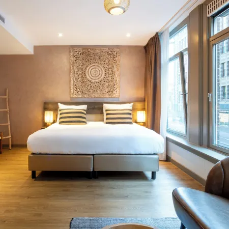 Dream Hotel Amsterdam Отели рядом с достопримечательностью «Музей Ван Лоон»