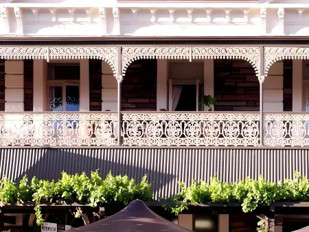 Hotel Metropolitan
