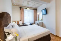 Syrou Melathron Hotels in Ano Siros