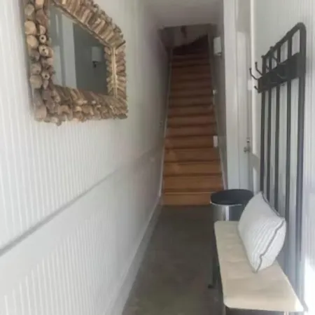 Cozy studio in the heart of Seaside walking distance to the beach