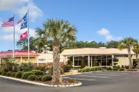 Rodeway Inn & Suites Wilmington North Các khách sạn ở Wilmington